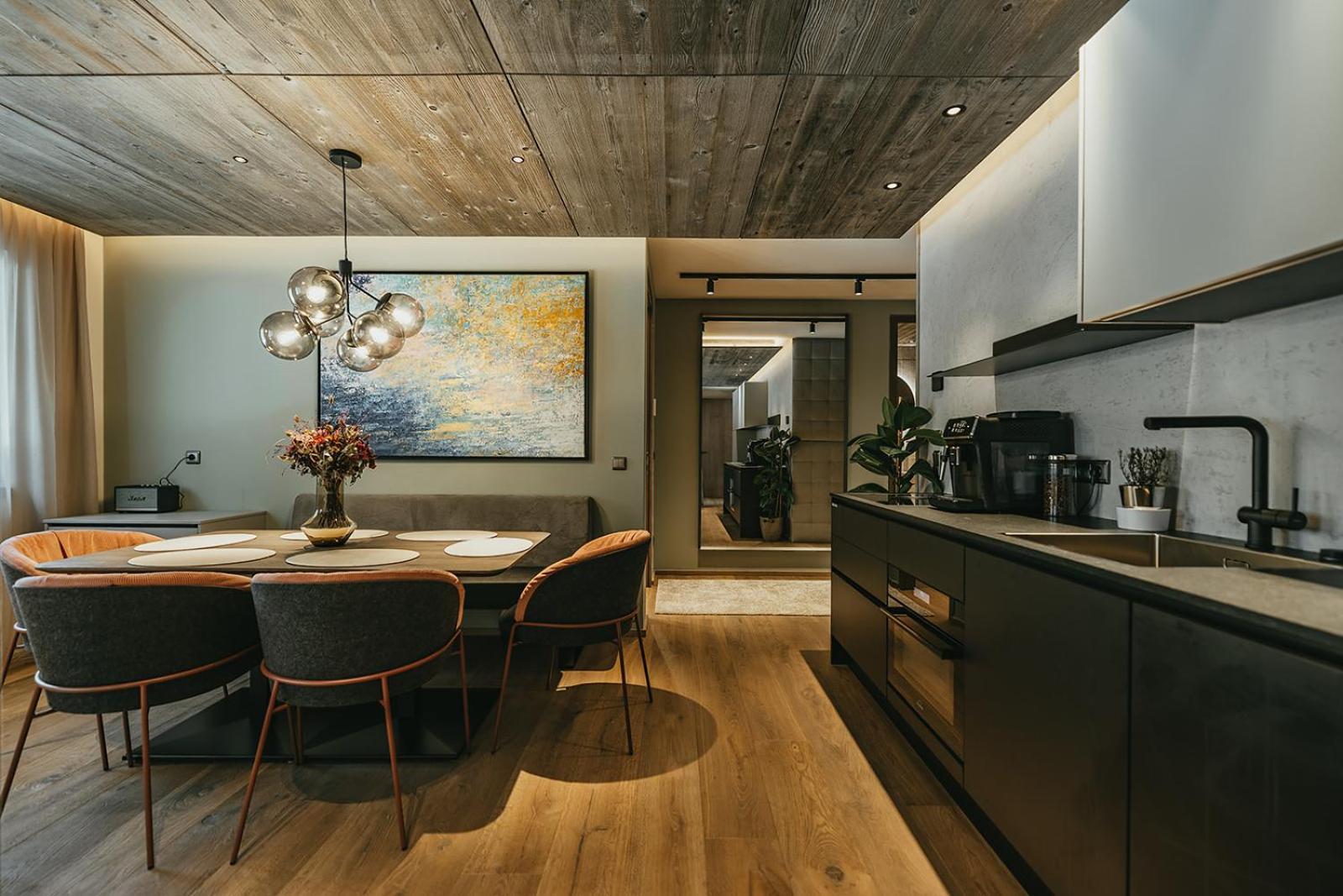 Black Eagle Luxury Aparthotel