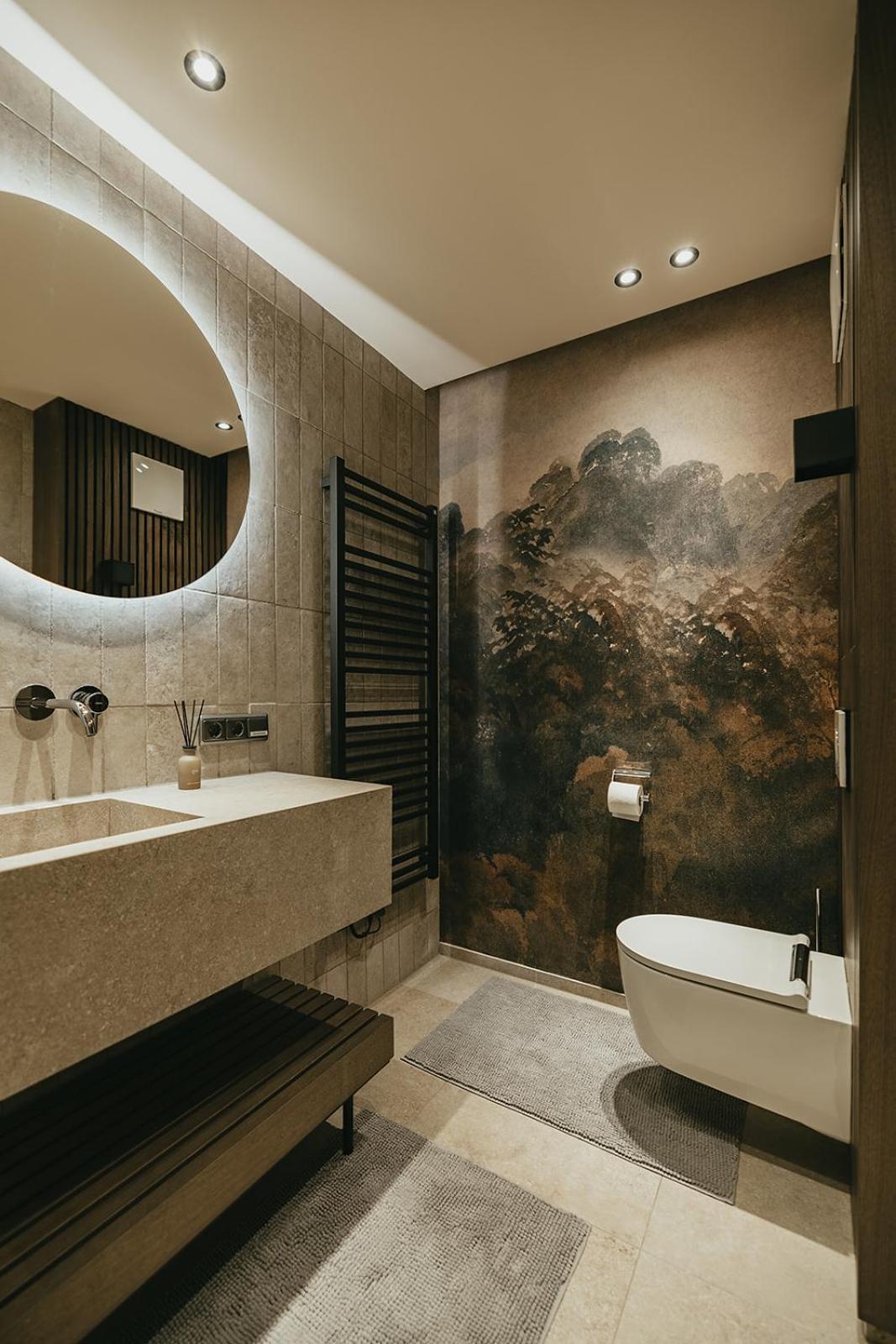 Black Eagle Luxury *