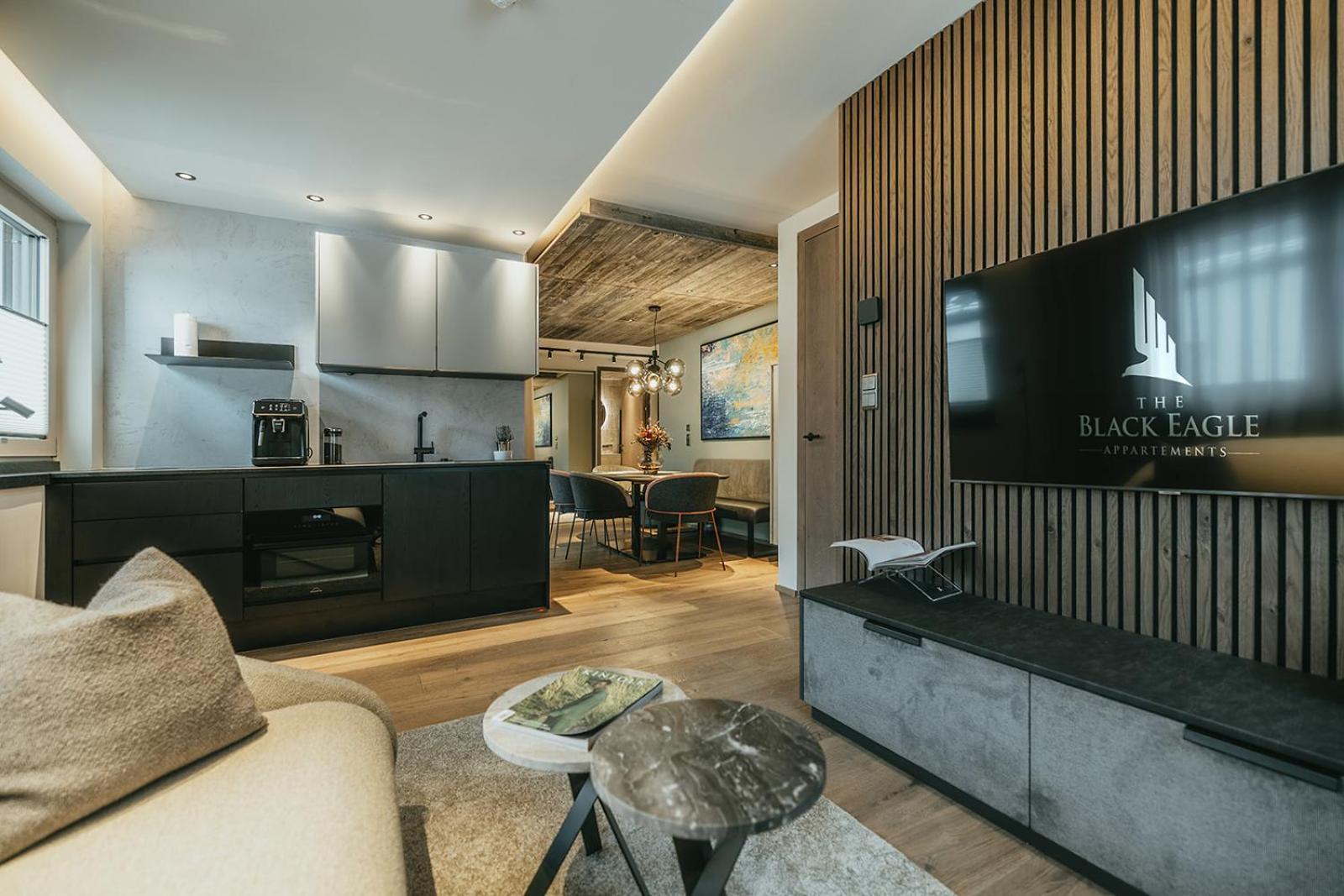 Aparthotel Black Eagle Luxury *